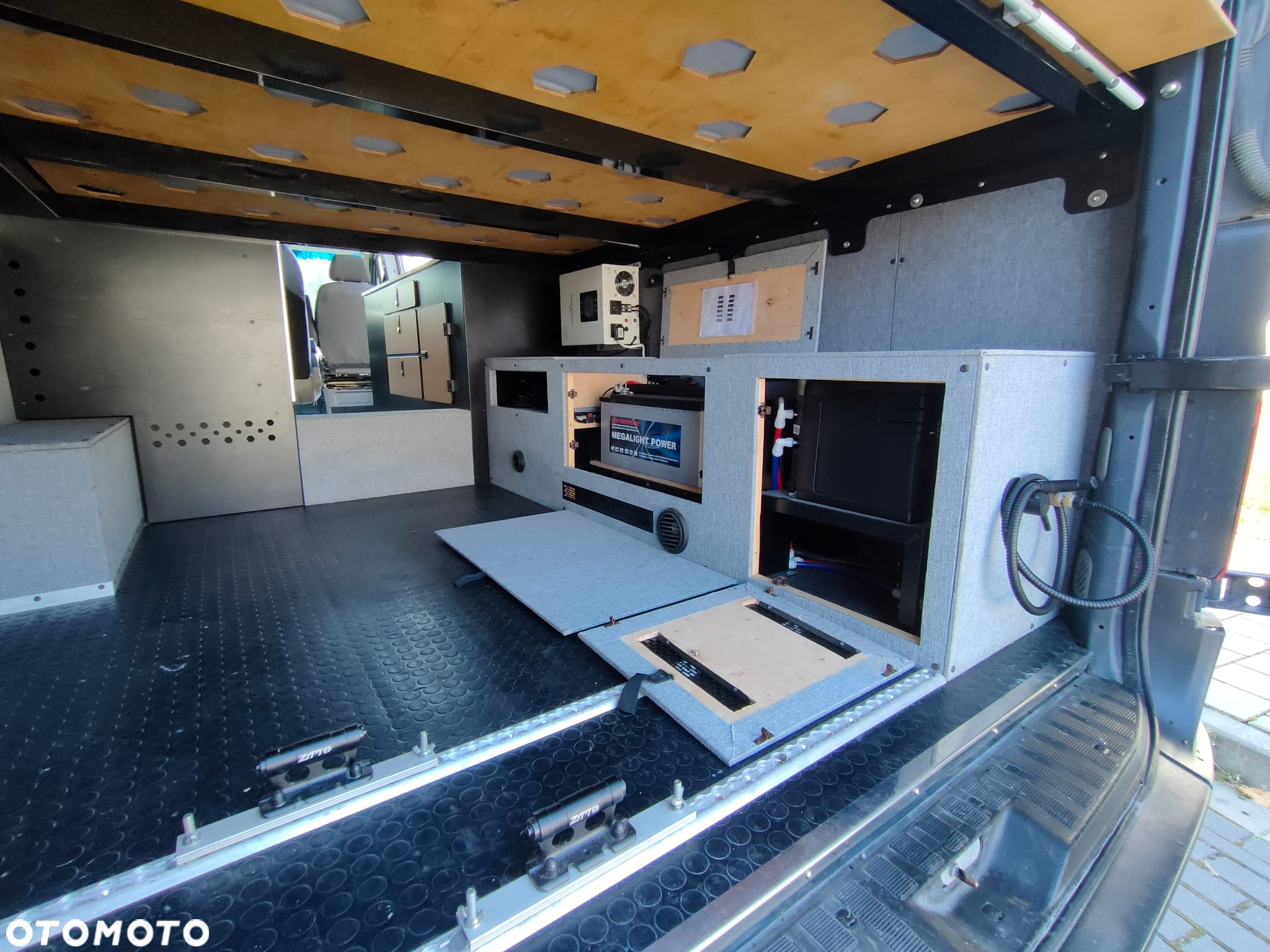 Volkswagen Crafter - 34