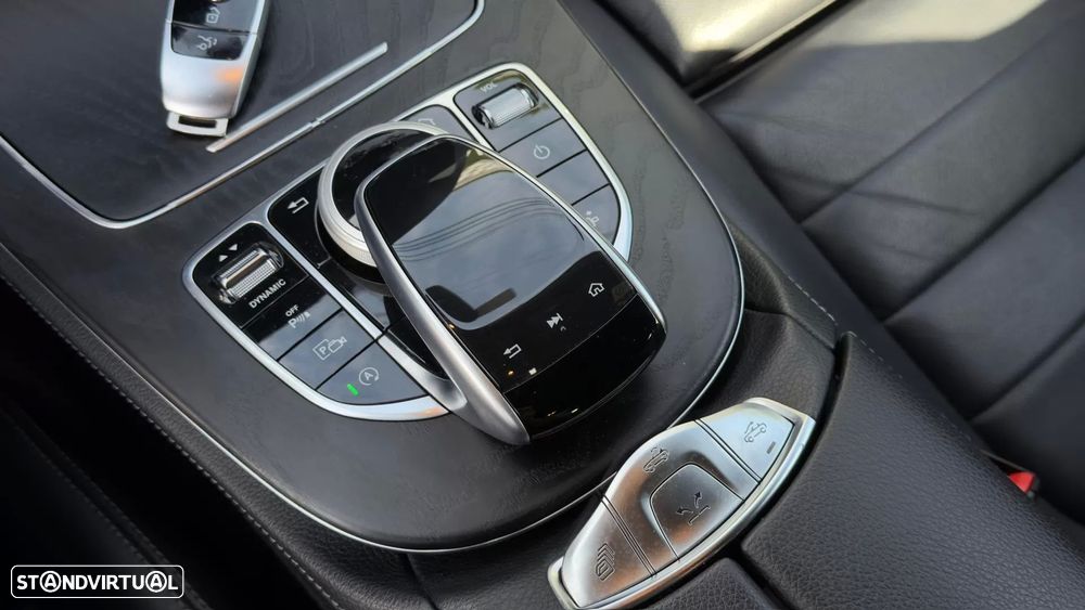 Mercedes-Benz E 220 d AMG Line Aut. - 27