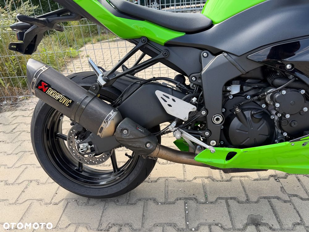 Kawasaki ZXR - 10