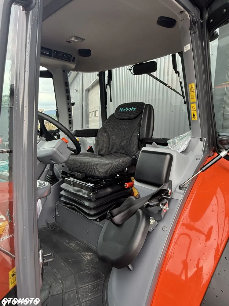 Kubota M4063 - 3