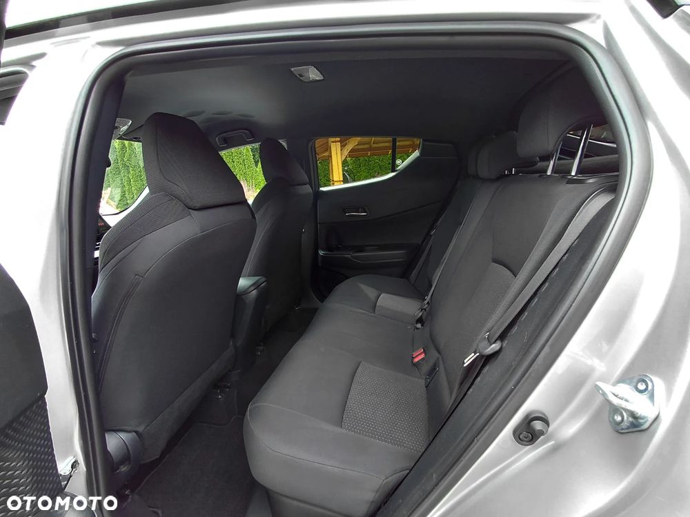 Toyota C-HR Business-Edition - 26