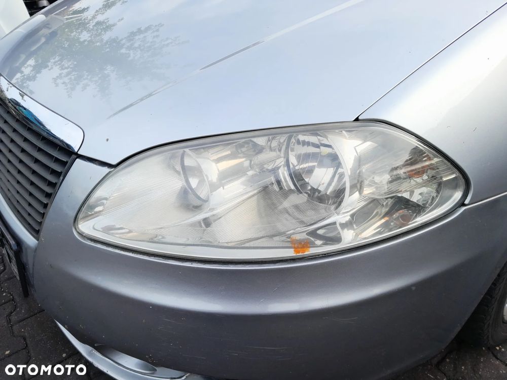 Lampa przednia lewa FIAT Croma II 05-07r. Europa - 2
