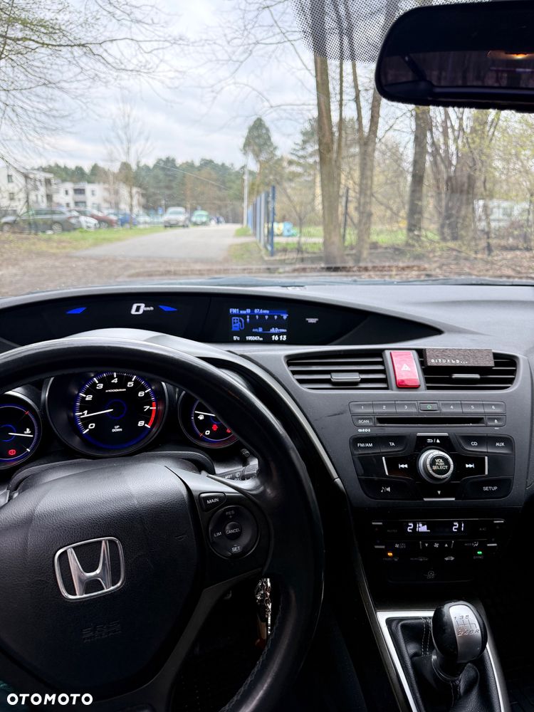 Honda Civic 1.8 Executive - 14