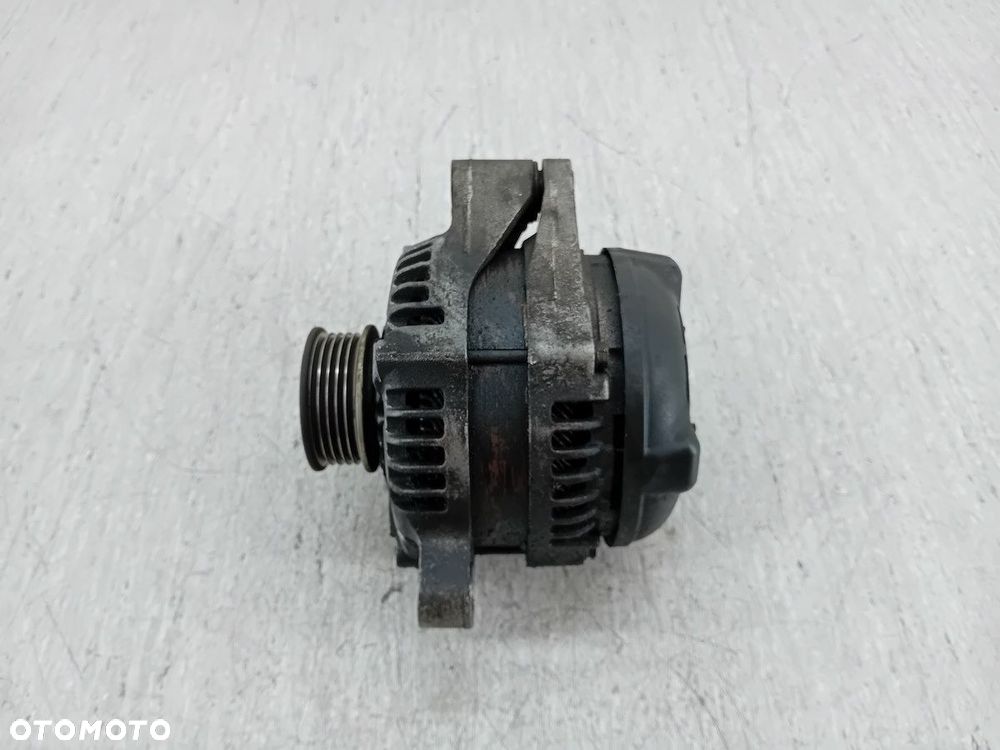 ALTERNATOR TOYOTA RAV4 II ( 00-06 ) 2.0 D-4D - 2