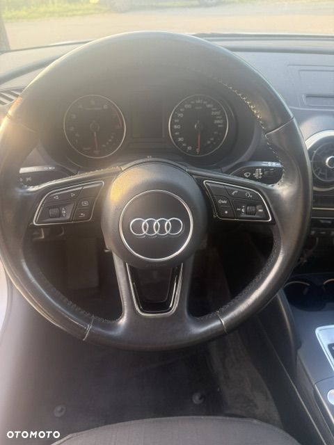 Audi A3 Sportback 1.5 TFSI S tronic - 17