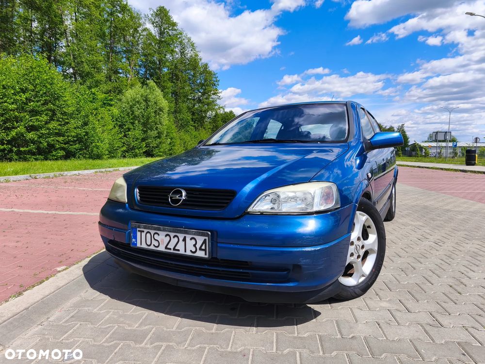 Opel Astra 1.8 Comfort - 2
