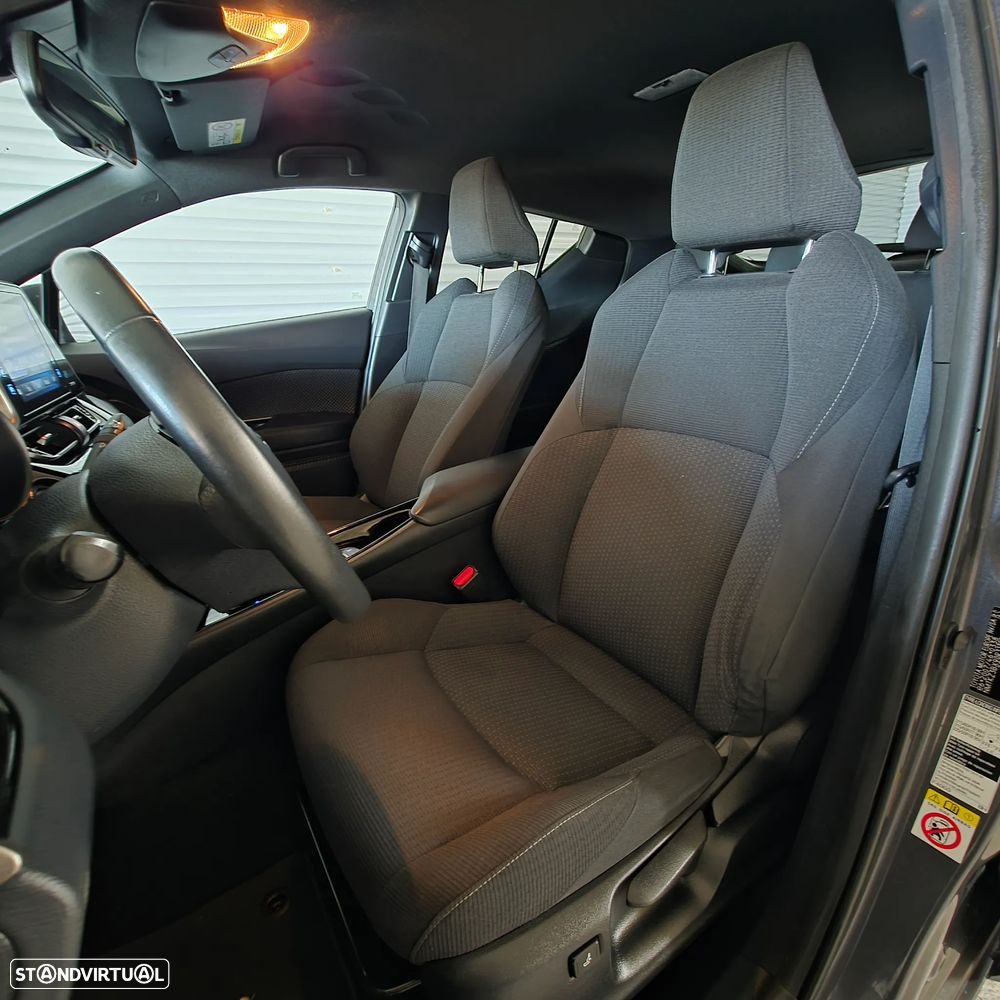 Toyota C-HR 1.8 Hybrid Square Collection - 11