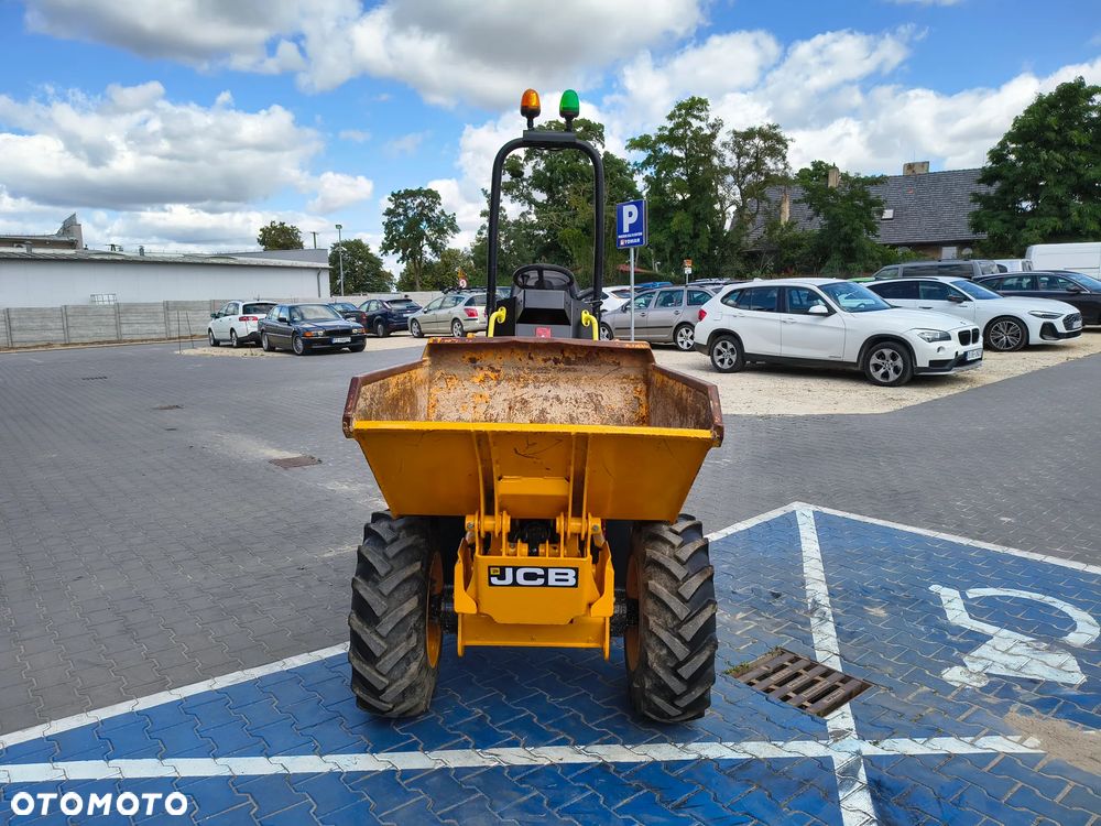 JCB 1T 2021r - 8