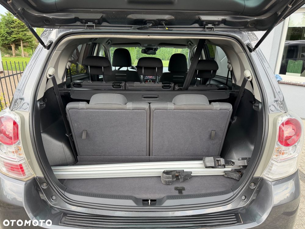 Toyota Verso 1.8 7-Sitzer Executive - 12