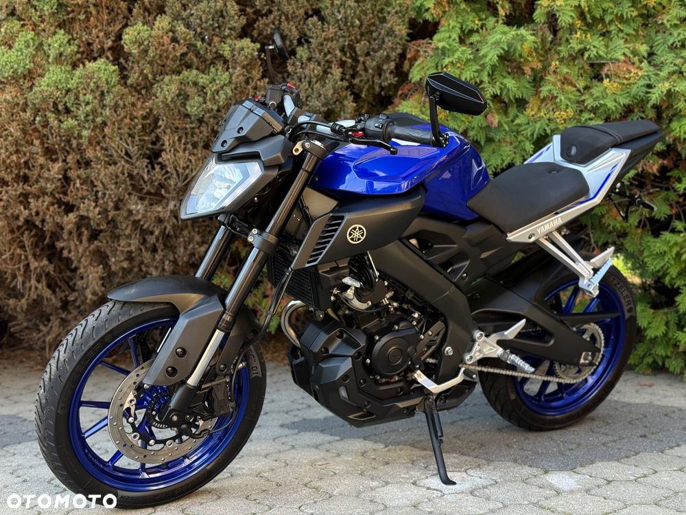 Yamaha MT - 7