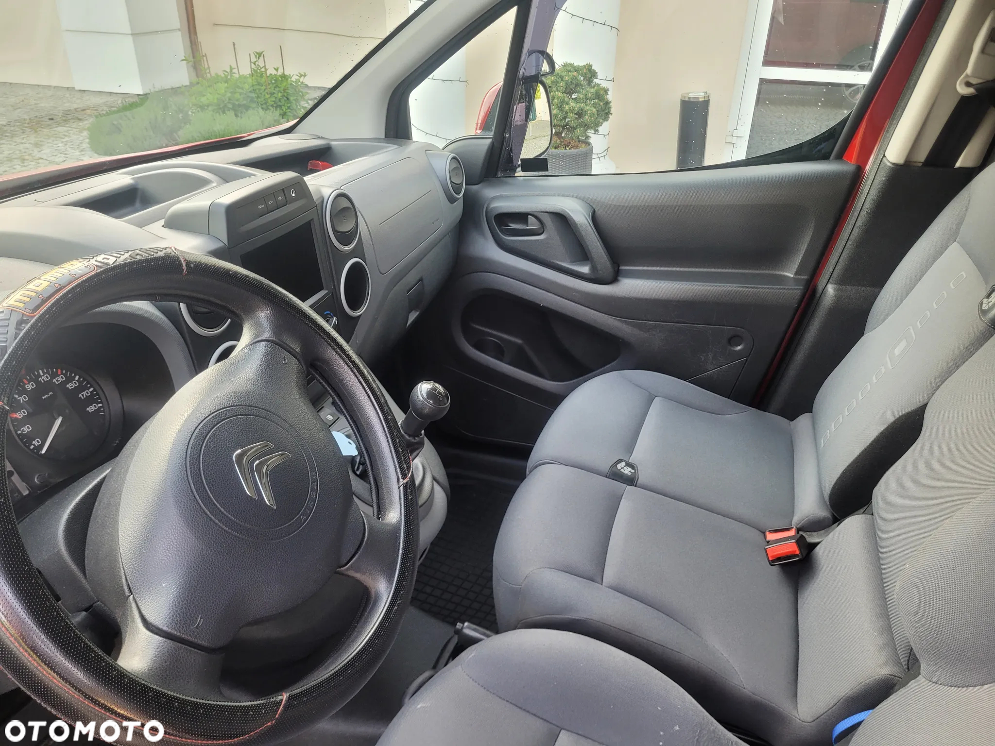 Citroën Berlingo L2 1.6 BlueHDi 100 - 12