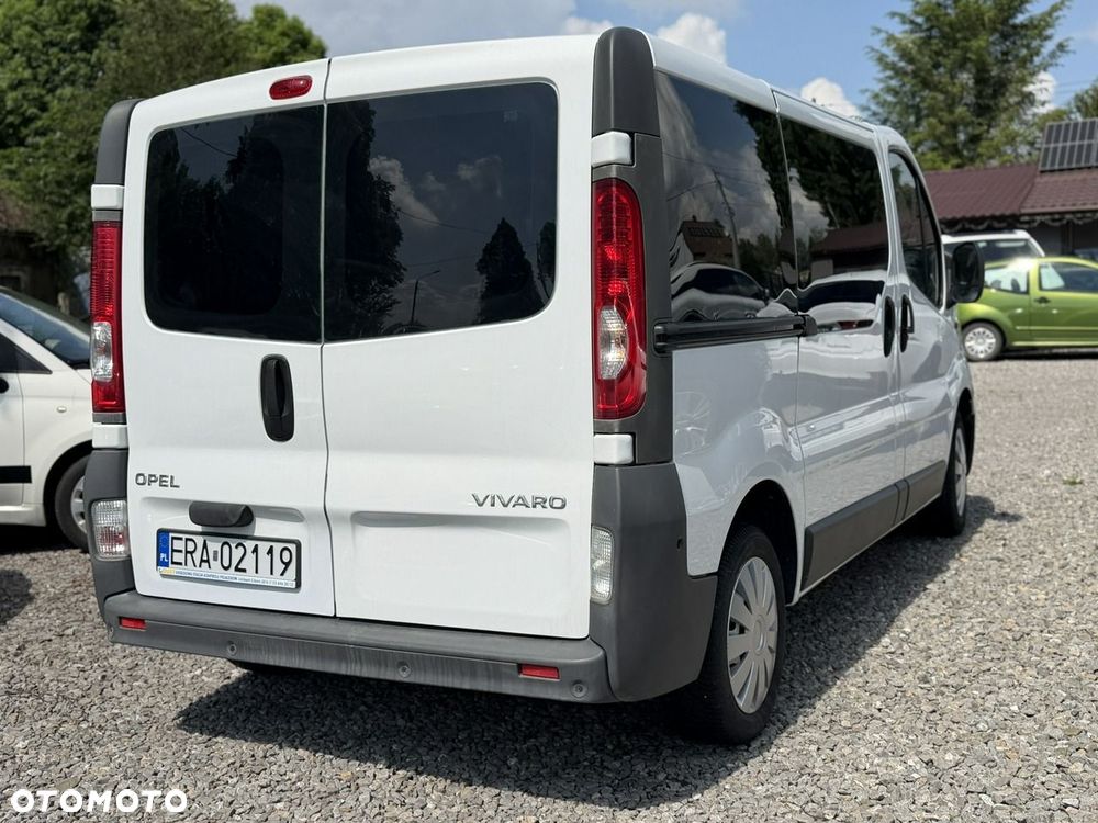 Opel Vivaro - 4