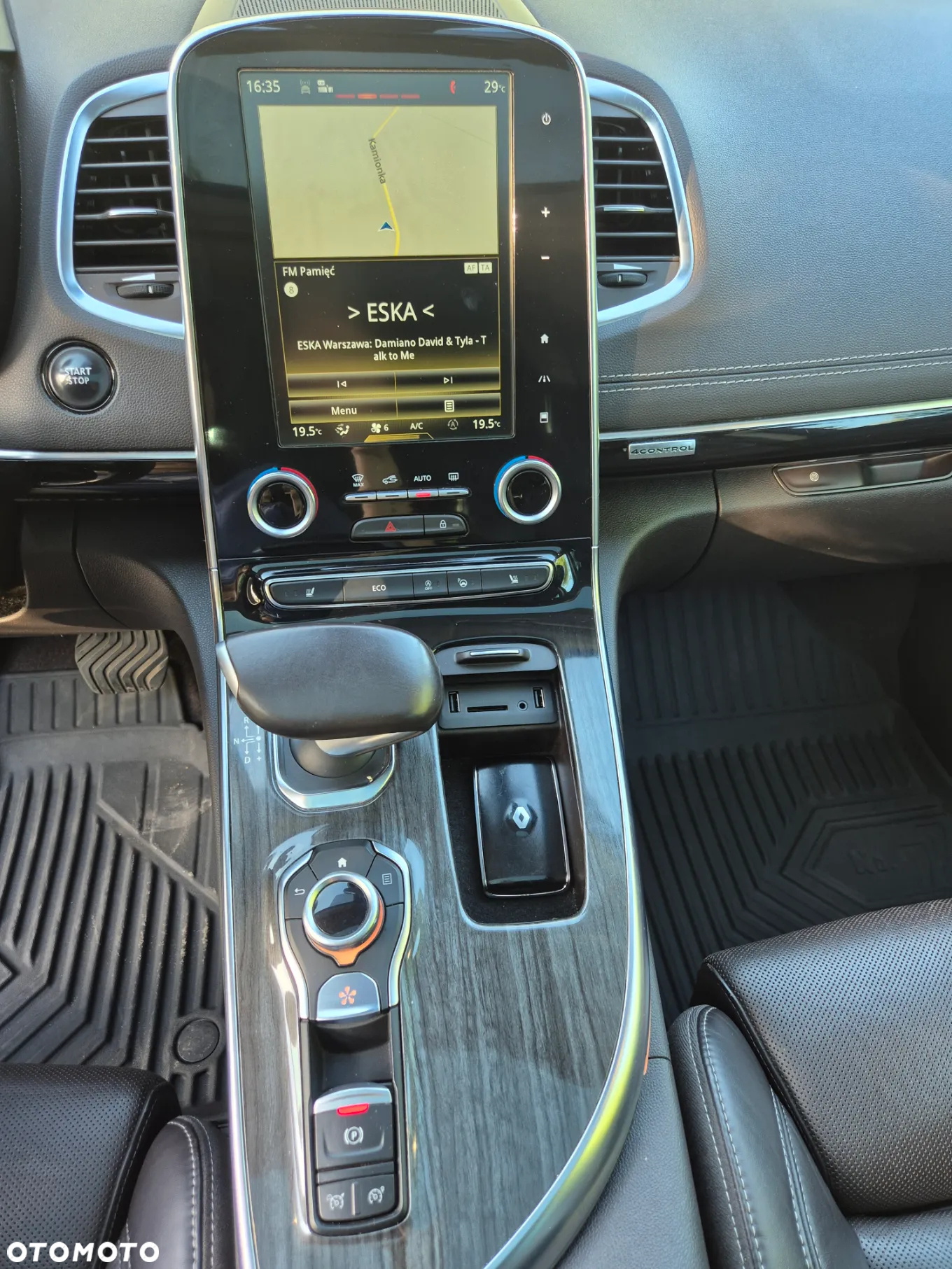 Renault Espace 1.6 dCi Energy Initiale Paris EDC 7os - 12