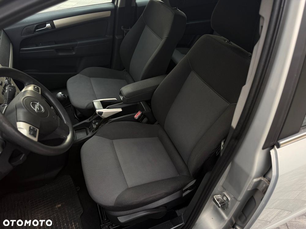 Opel Zafira 1.6 Innovation - 23