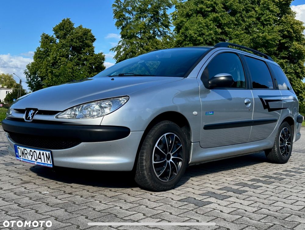 Peugeot 206