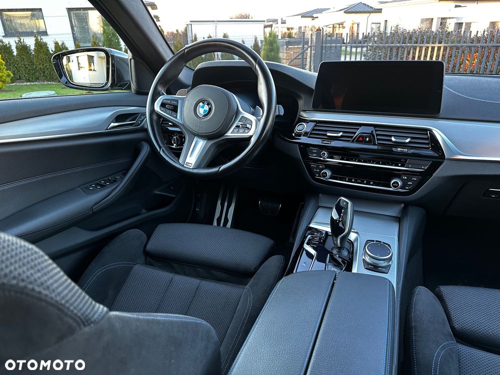 BMW Seria 5 518d mHEV M Sport sport - 11
