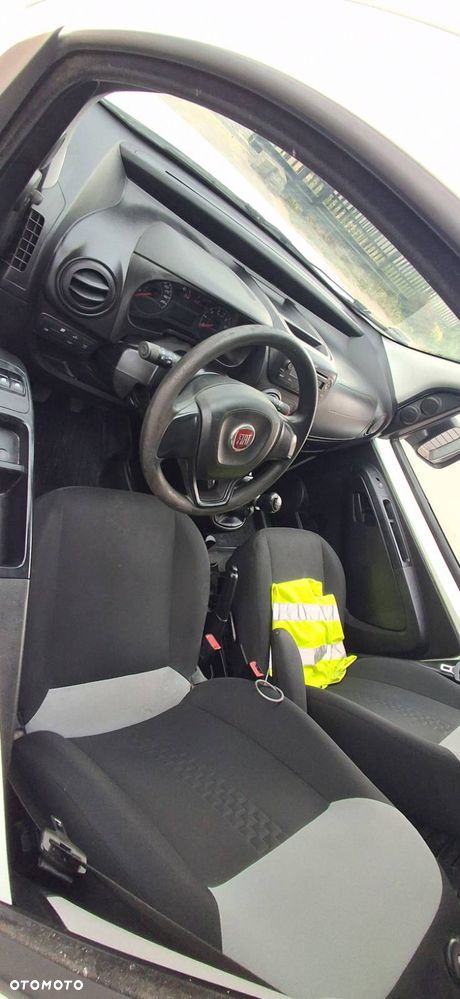 Fiat Fiorino 1.4 Easy - 4
