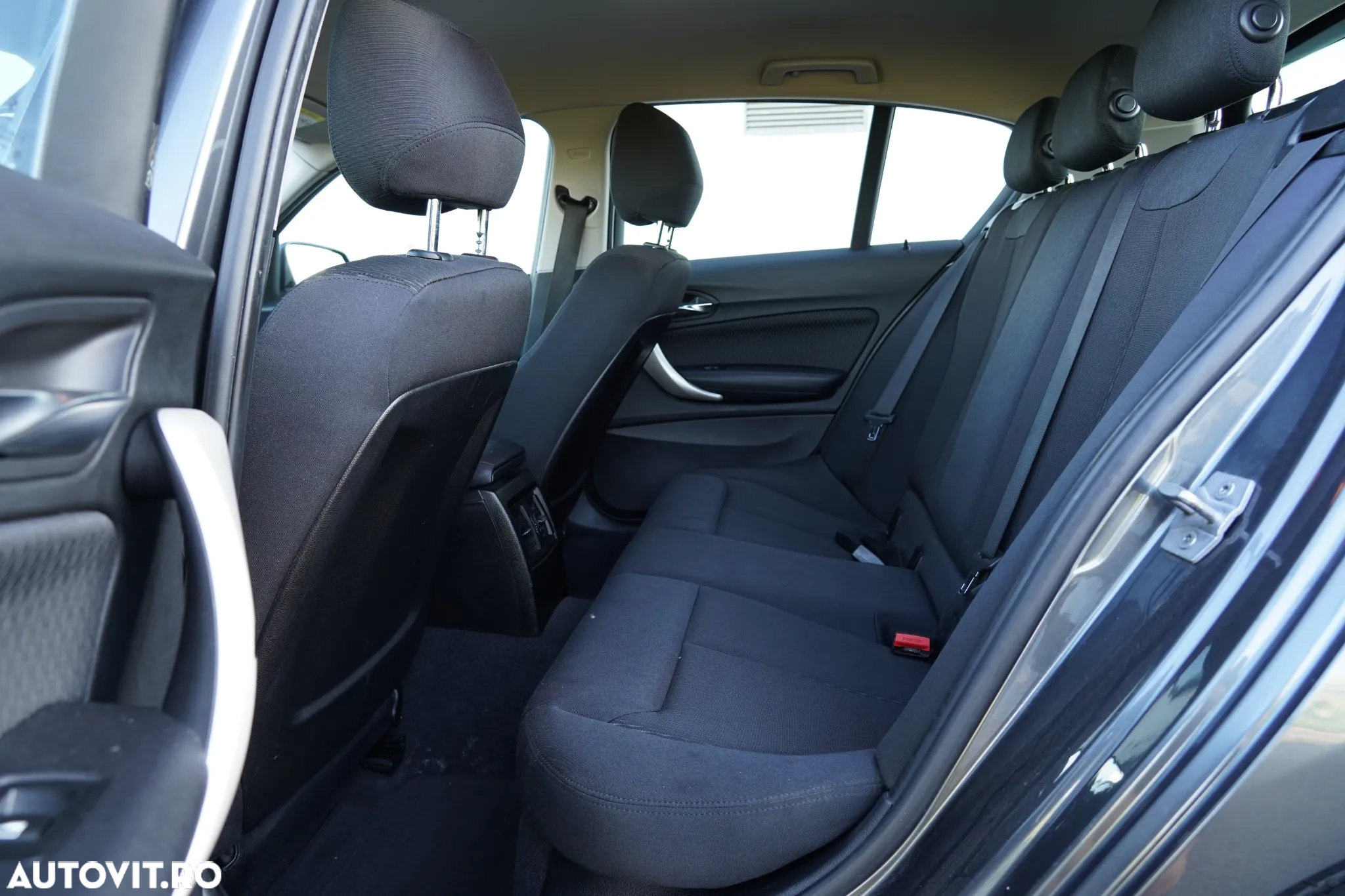 BMW Seria 1 118d xDrive Urban Line - 15
