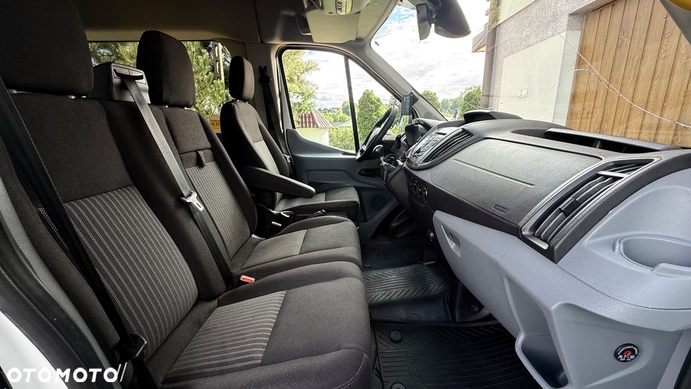 Ford Transit - 16