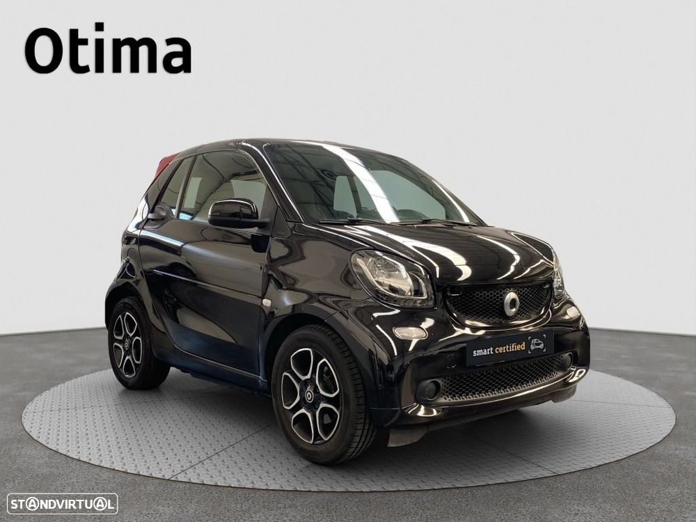 Smart Fortwo Cabrio - 1