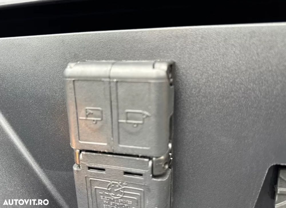 Chevrolet Silverado - 14