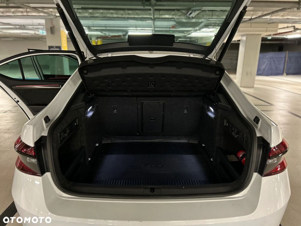 Skoda Superb 1.5 TSI Sportline - 16