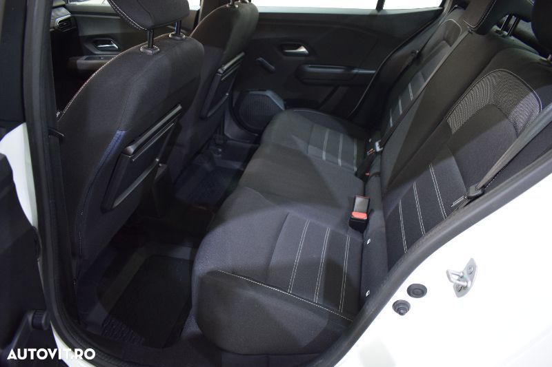 Dacia Logan TCe 90 MT6 Comfort - 13