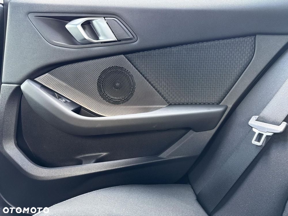 BMW Seria 1 - 27