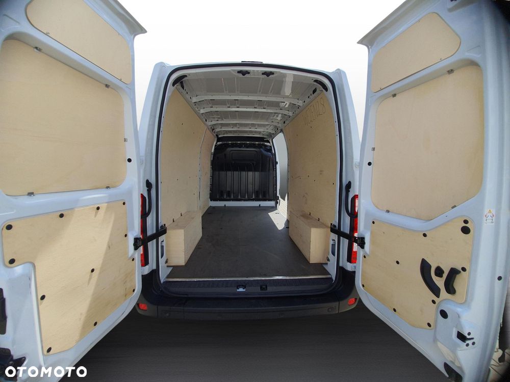 Renault master - 18