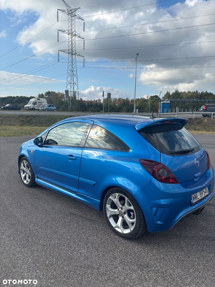 Opel Corsa 1.6T OPC - 5