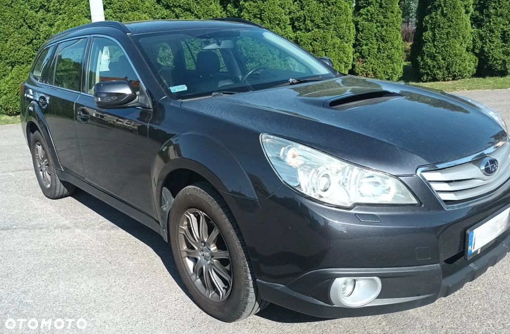 Subaru Outback Legacy 2.0 D Comfort - 1