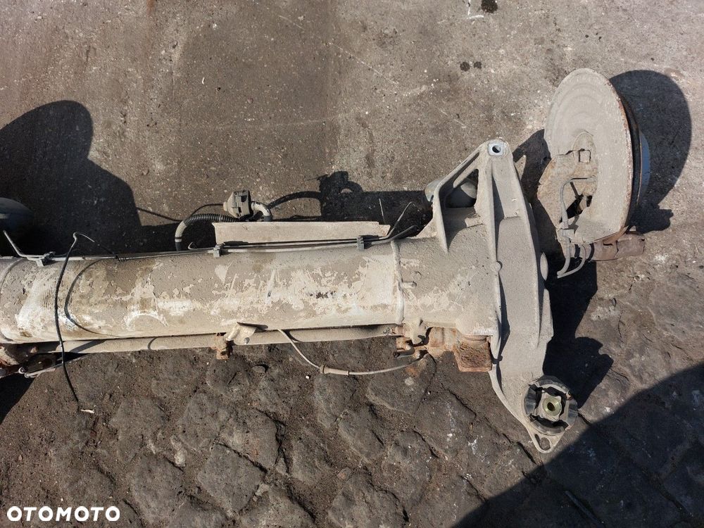 Wózek tylny BELKA TYŁ TYLNA SANKI CITROEN C5 I 2004-2008 LIFT Kombi - 11