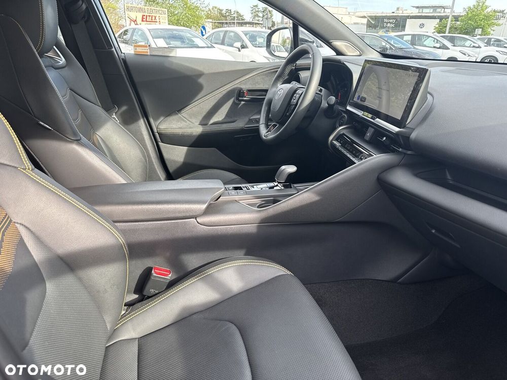 Toyota C-HR - 9