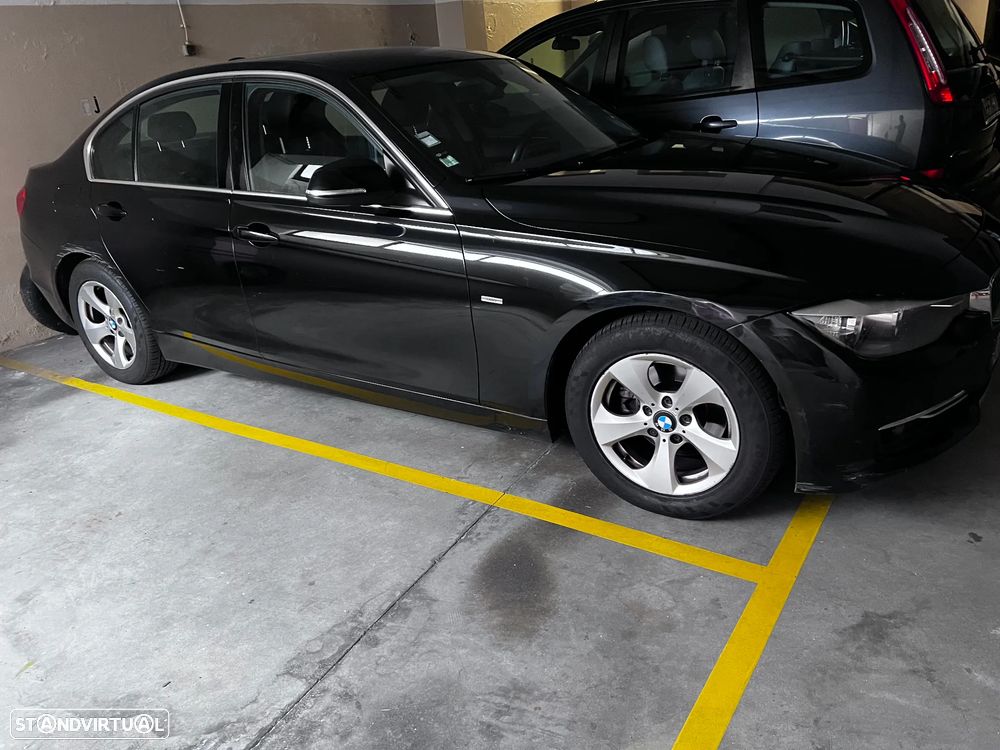 BMW 320 d EfficientDynamics Line Sport - 1
