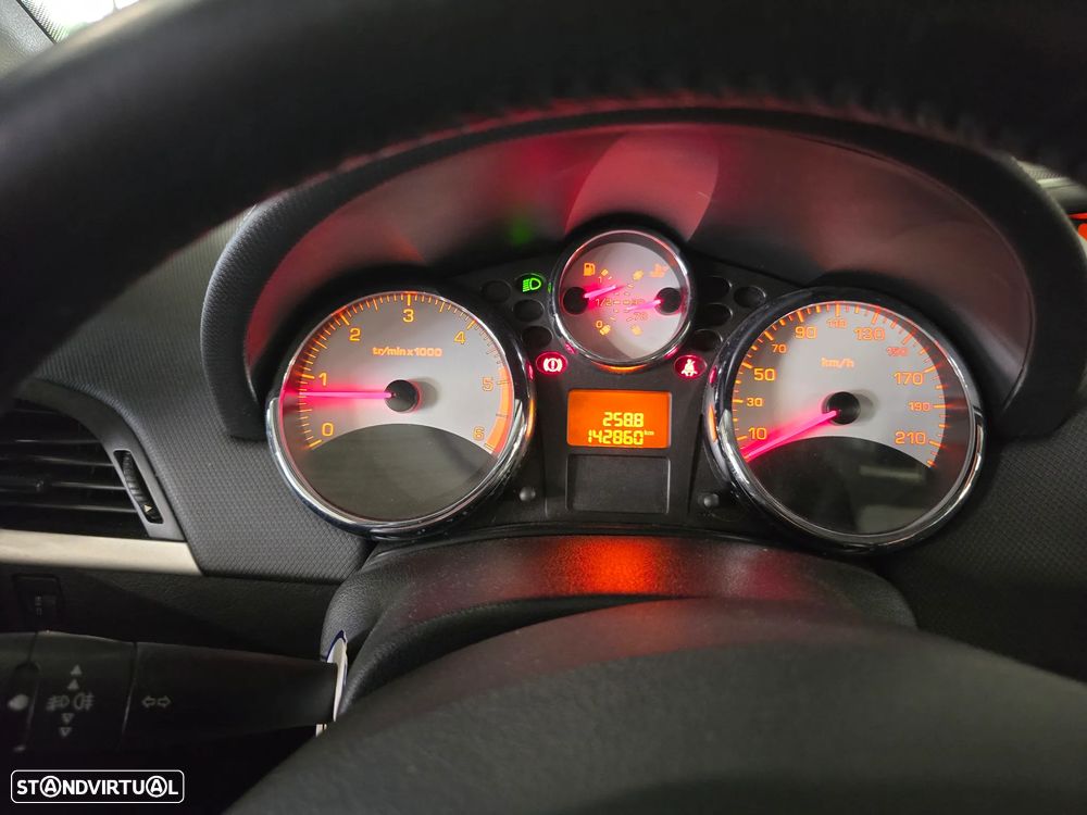 Peugeot 207 1.4 HDi Sport - 18