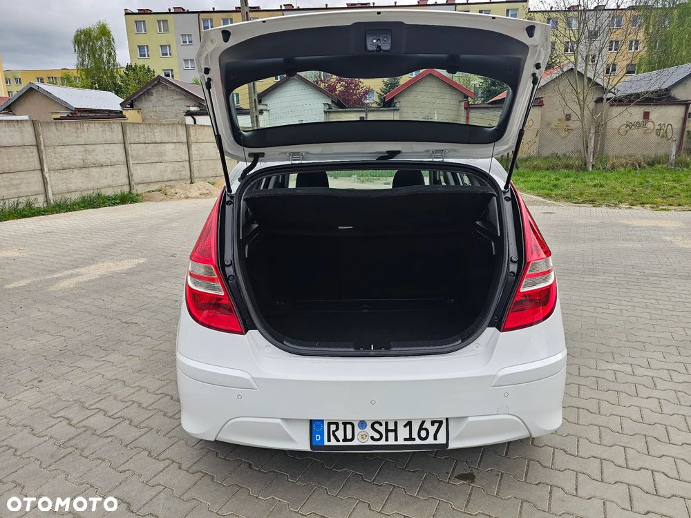 Hyundai i30 1.4 White Edition - 16