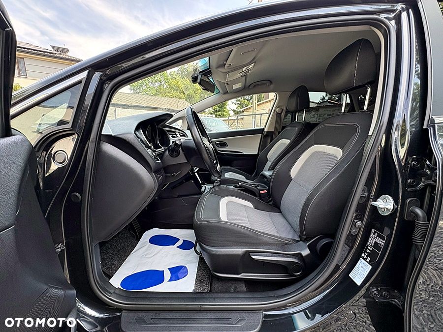 Kia Ceed 1.4 CVVT Dream-Team Edition - 14