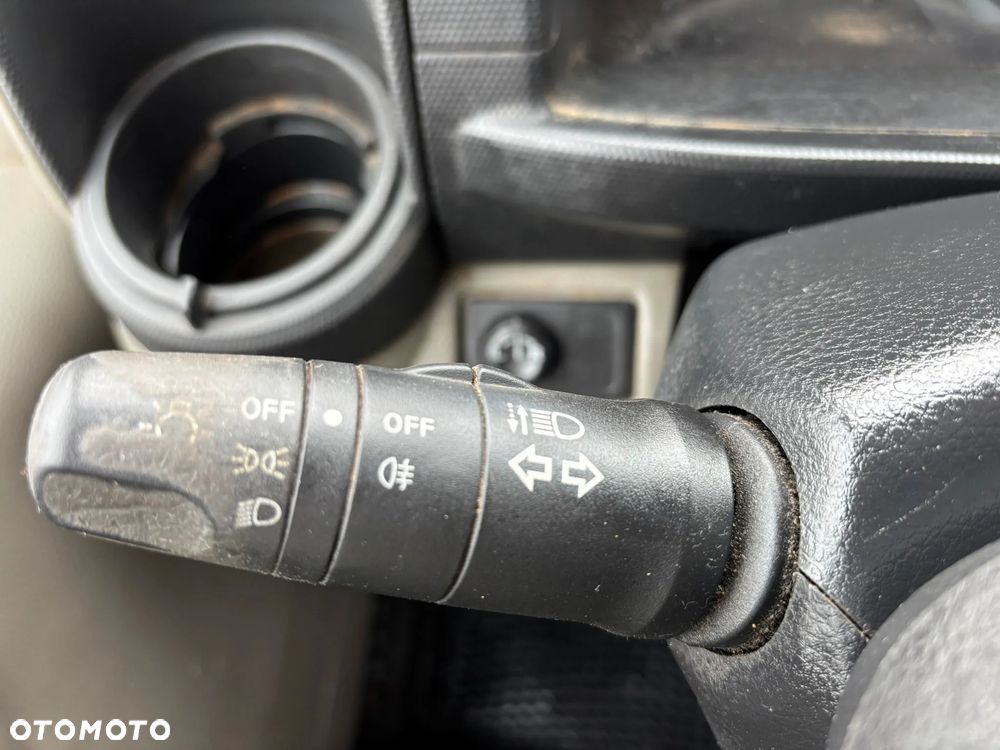 Nissan Cabstar 35.13 Skrzynia 3.20 M ! Super Stan  * z Włoch  ! Bez Korozji  ! - 12