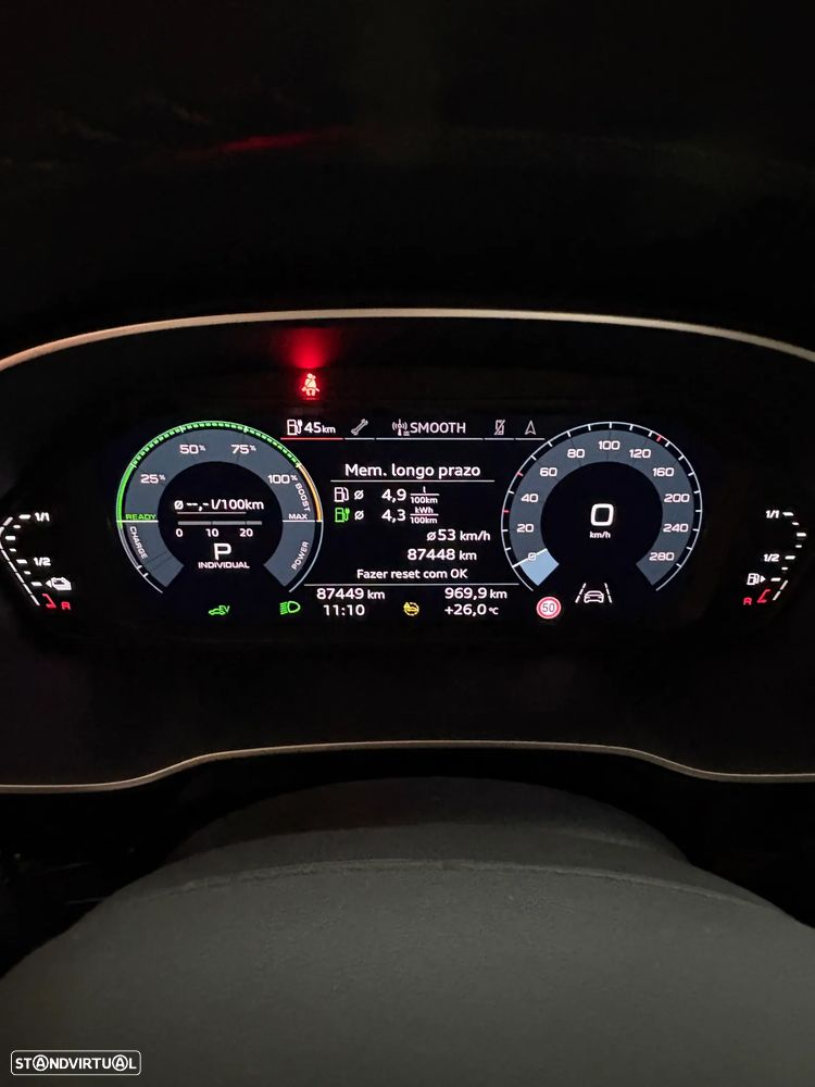 Audi Q3 45 TFSIe S tronic S line - 26
