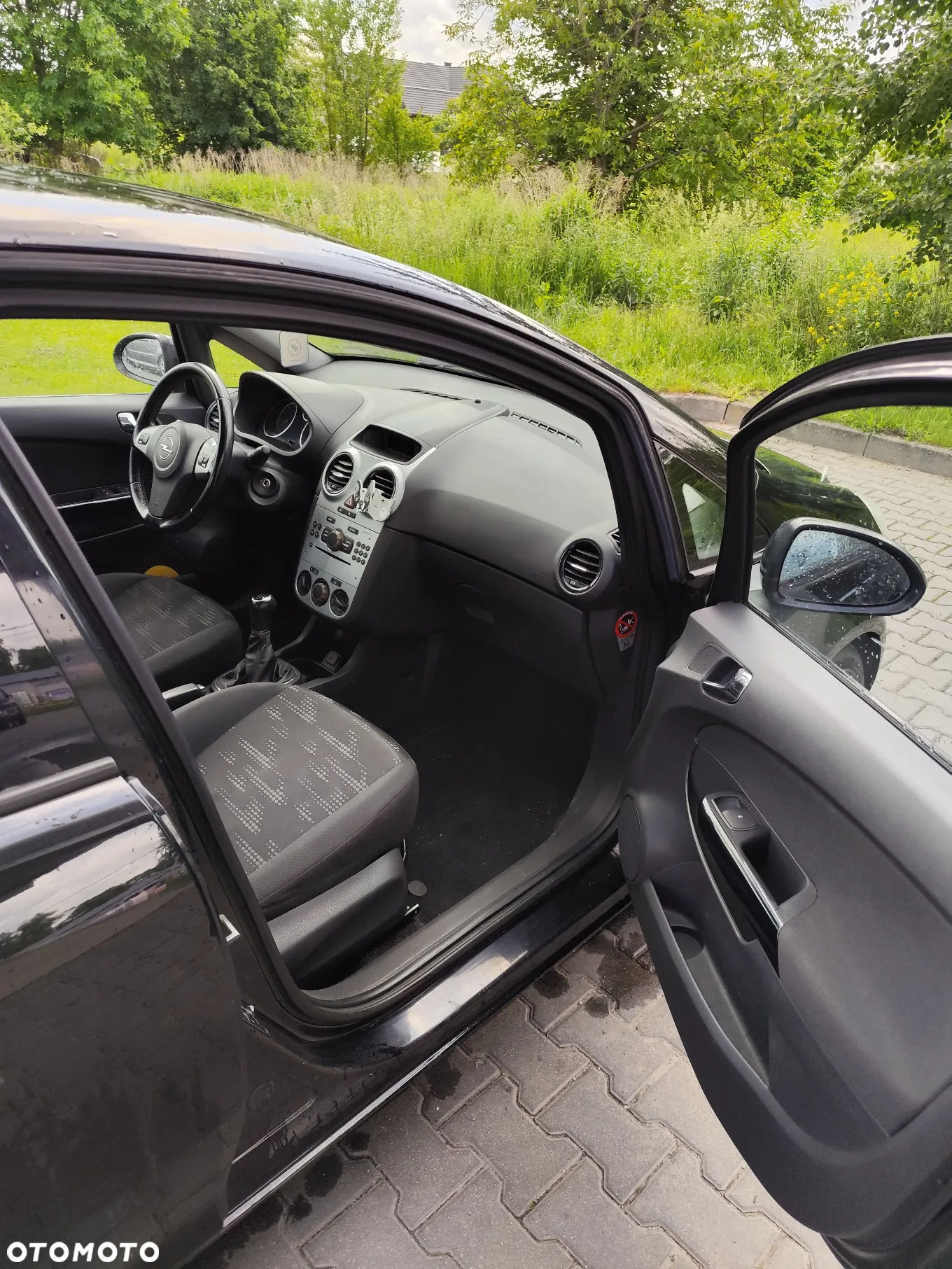 Opel Corsa 1.2 16V Cosmo - 13
