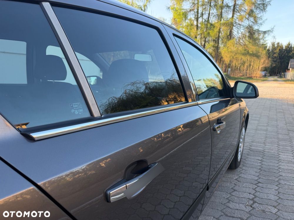 Opel Astra 1.6 Enjoy - 29