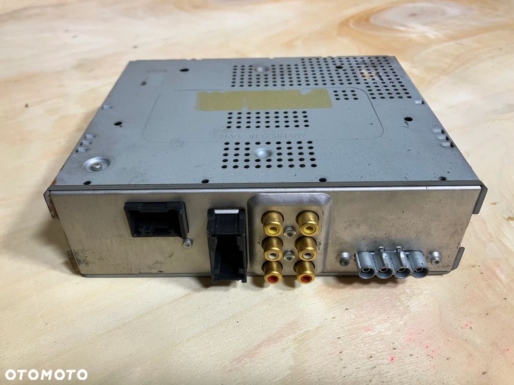 WZMACNIACZ AUDIO MODUŁ TUNER MERCEDES W220 A2118200597