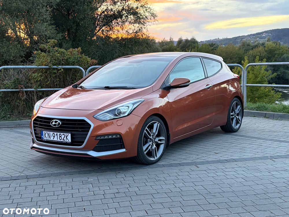 Hyundai i30 1.6 GDI Turbo Luxury - 17