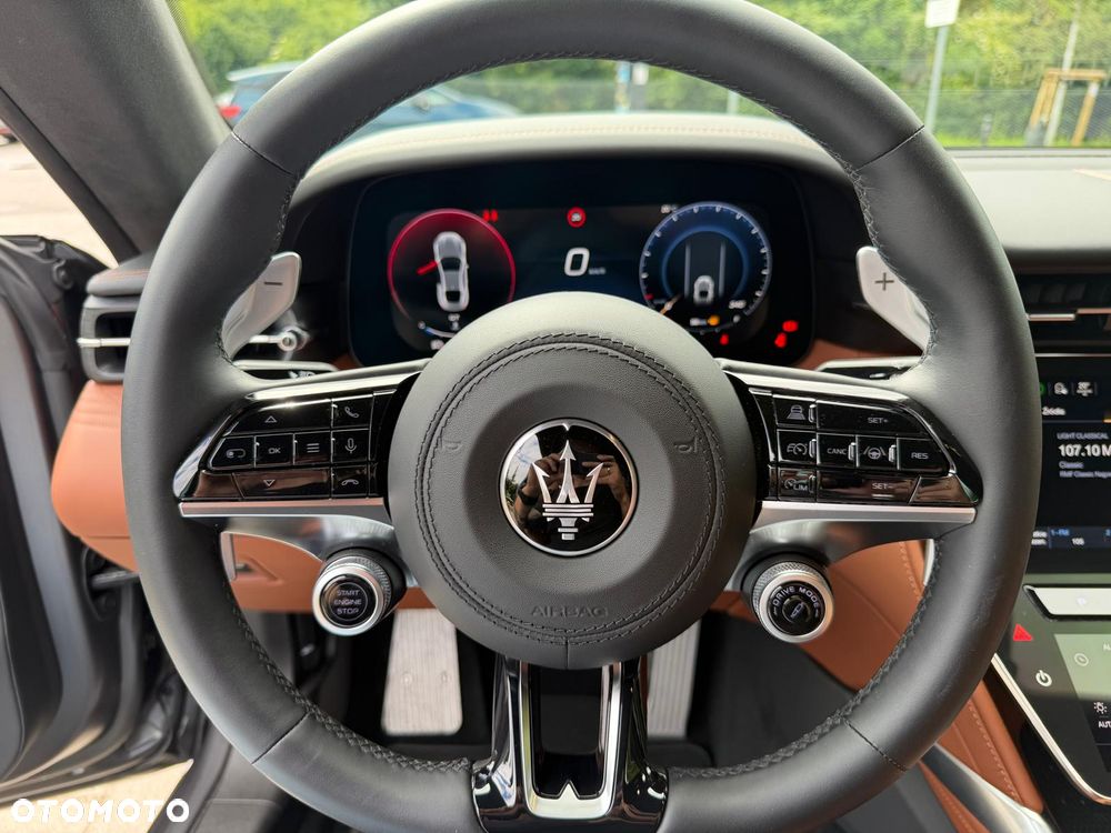 Maserati GranTurismo - 18