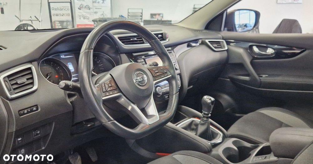 Nissan Qashqai 1.6 DIG-T Tekna - 12