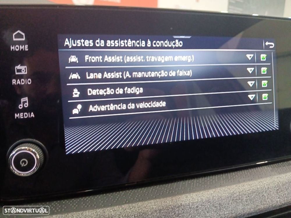 Skoda Scala 1.0 TSI DSG - 25
