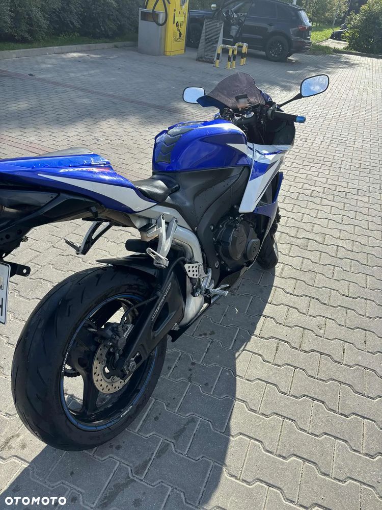 Honda CBR - 4