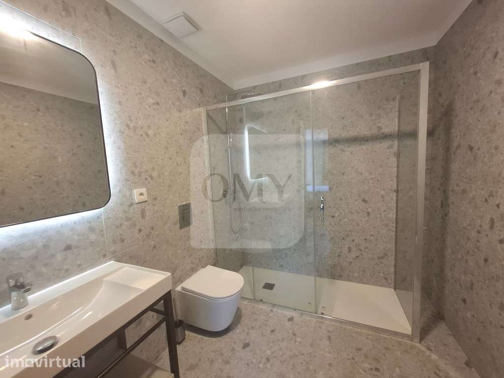 Estúdio Pronto a Habitar no Centro Histórico de Vila Real - Grande imagem: 4/8