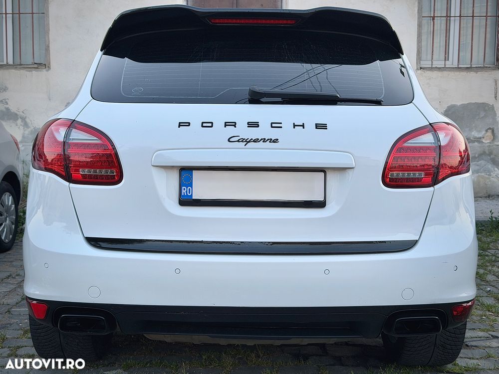 Porsche Cayenne Platinum Edition - 7