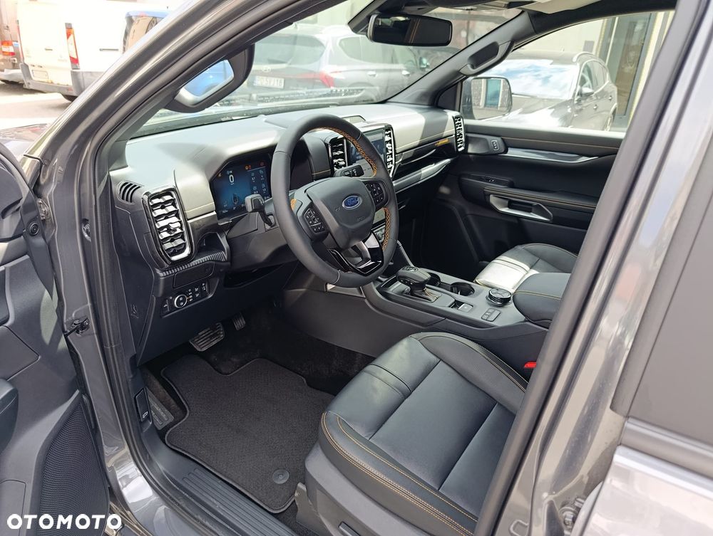 Ford Ranger 2.0 EcoBlue Bi-Turbo 4x4 DC Wildtrak - 12